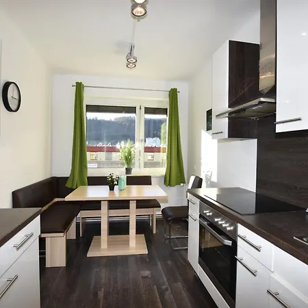 Perfekt Fuer Gruppen, 5 Einzelbetten Apartment *